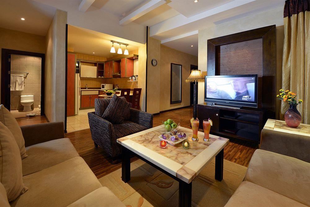 Boudl Buraydah Aparthotel Exterior photo
