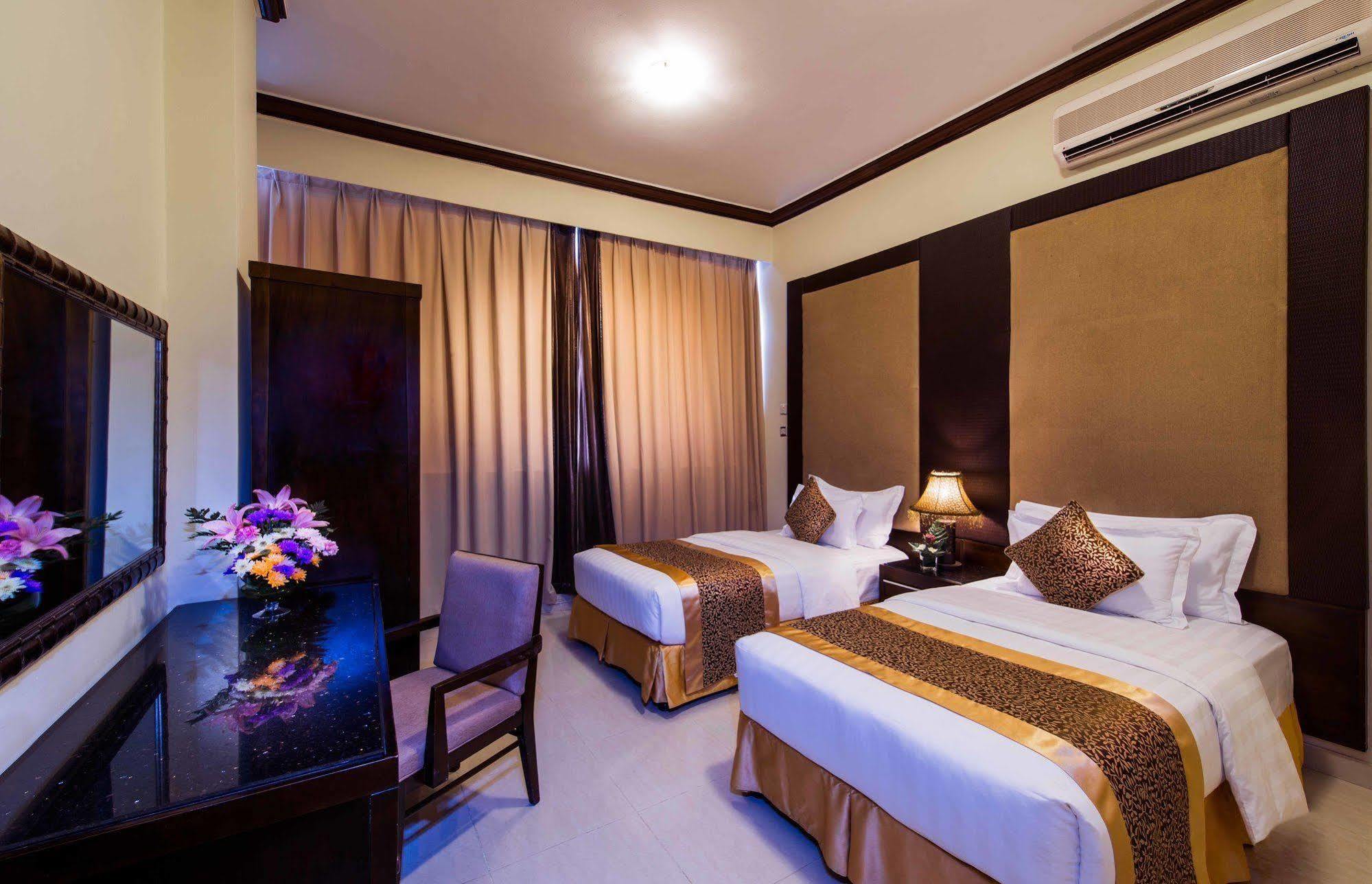 Boudl Buraydah Aparthotel Exterior photo